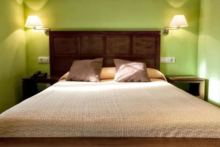 El Quintanal فندق 2*