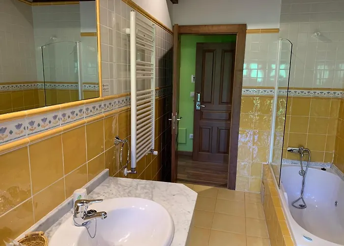 فندق El Quintanal 2*