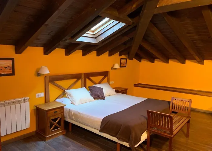 El Quintanal فندق