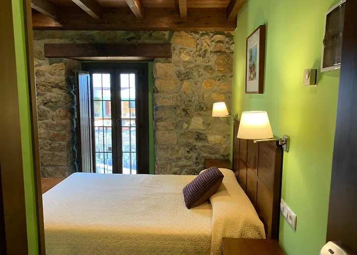 El Quintanal فندق