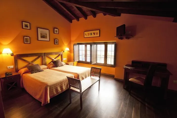 فندق El Quintanal 2*